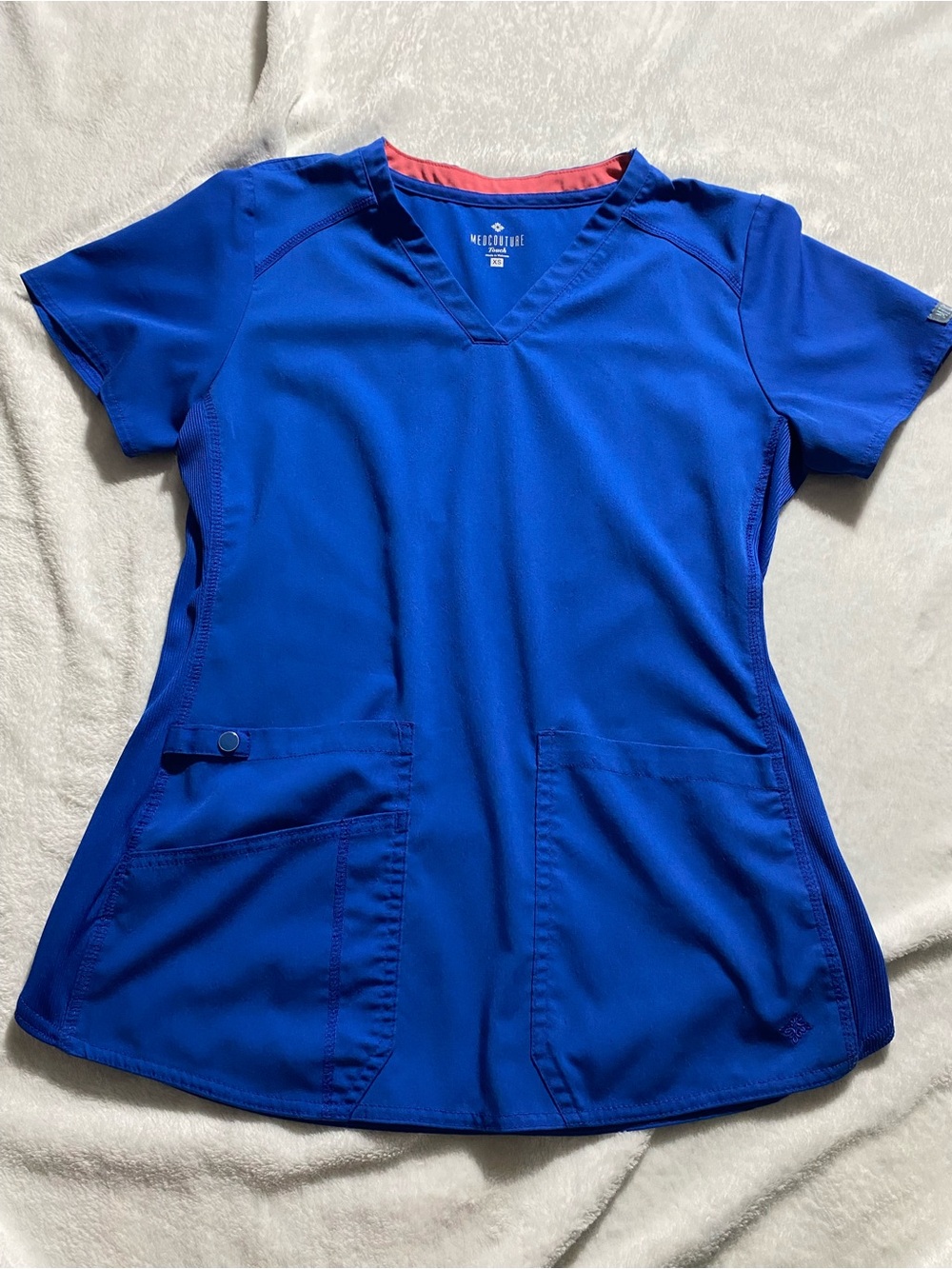 Med Couture Blue V-Neck Short Sleeve Scrub Top with Pink Trim